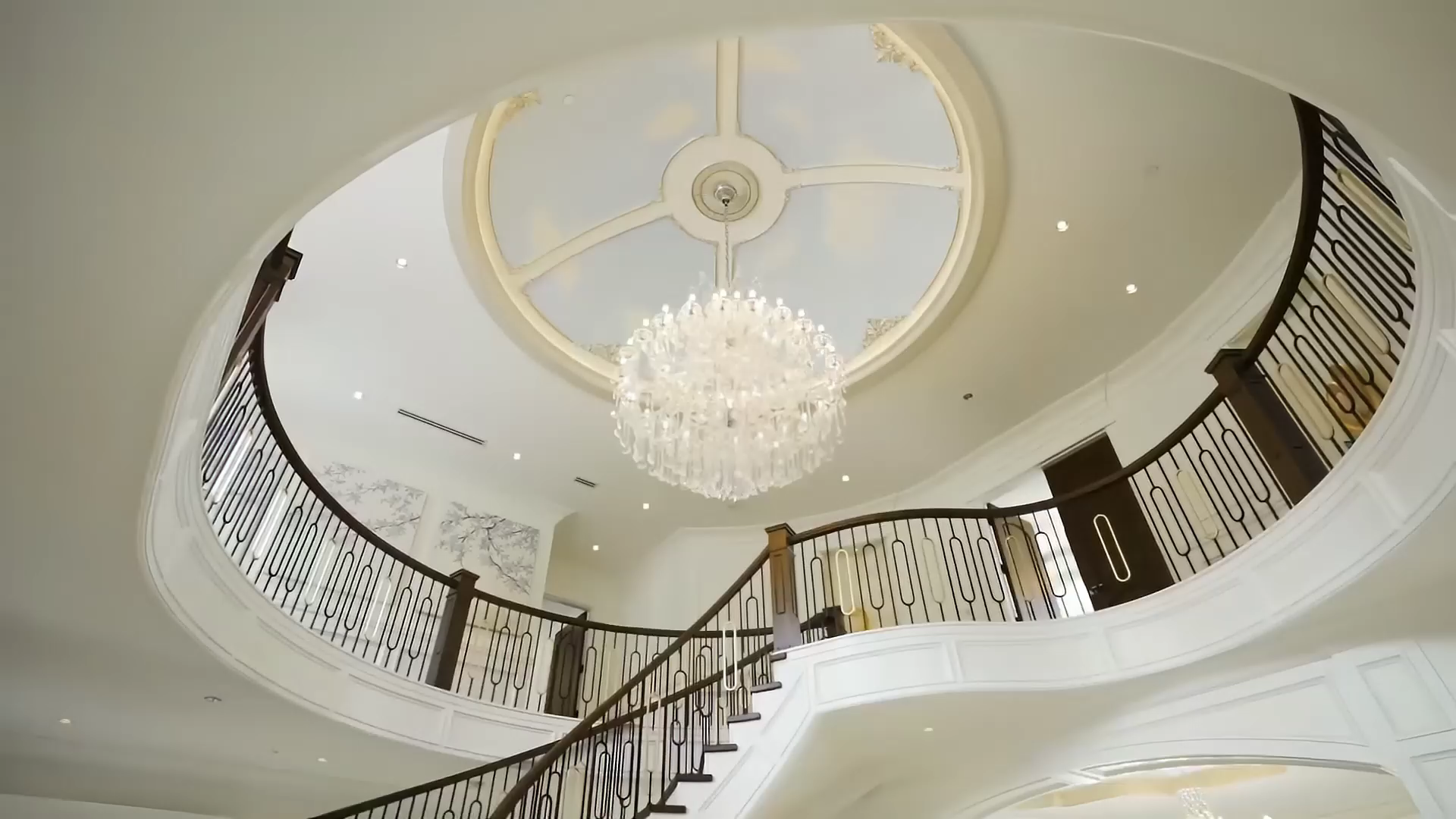 Studio Nirmiti Luxury Estate Interior & Grand Foyer